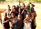 Kinder bei Byoom Ghana